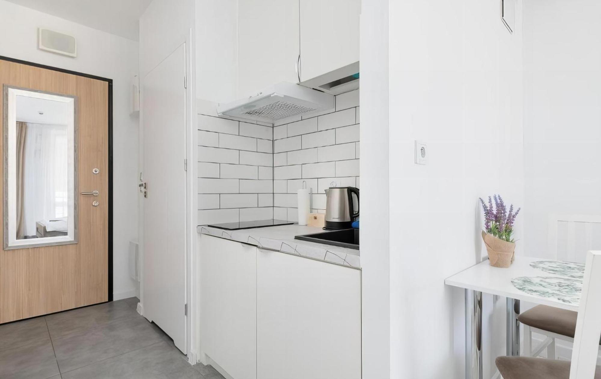 Mlambert - Aparthotel Varsó Kültér fotó